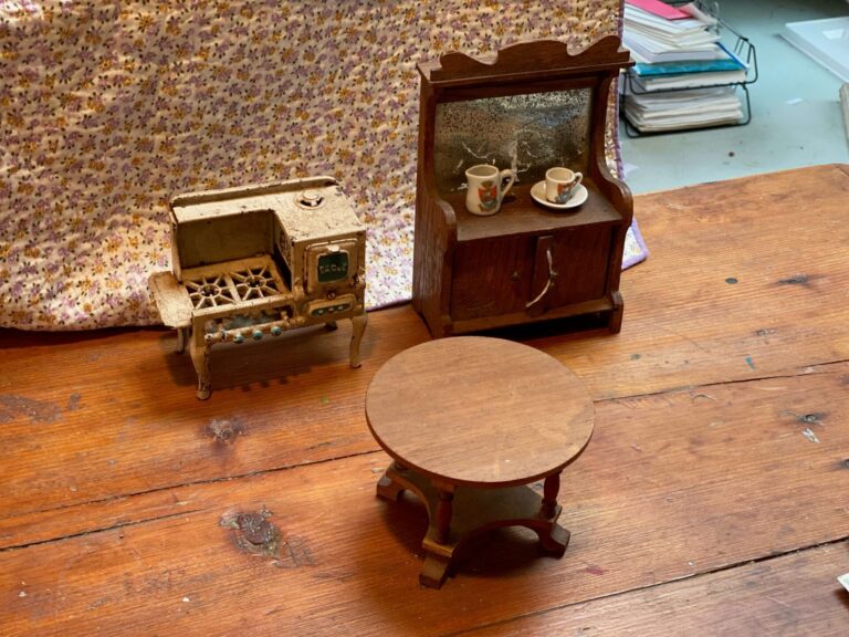 Amity’s stove and table from the dollhouse